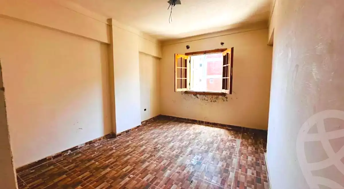 https://aqarmap.com.eg/ar/listing/7143515-for-sale-alexandria-el-asafra-l-sfr-bhry