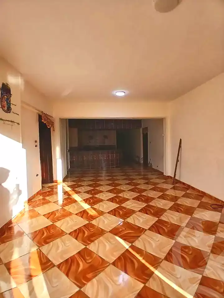 https://aqarmap.com.eg/ar/listing/7143547-for-sale-alexandria-al-agamy-lbytsh-bianchiii