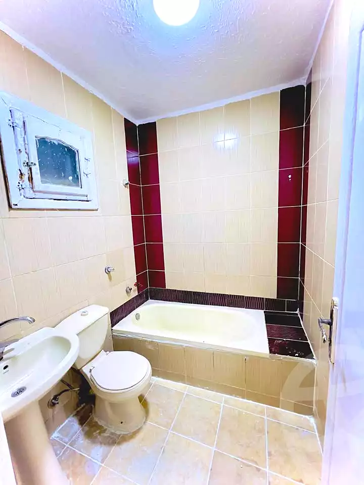 https://aqarmap.com.eg/ar/listing/7143563-for-sale-alexandria-al-agamy-shataa-el-nakheel