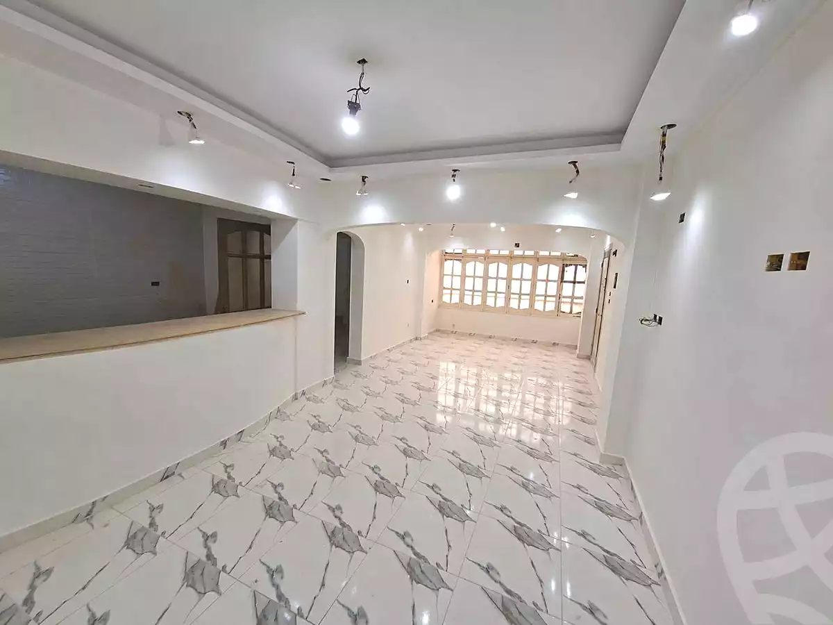 https://aqarmap.com.eg/en/listing/7143597-for-sale-cairo-15th-of-may-mjwr-31