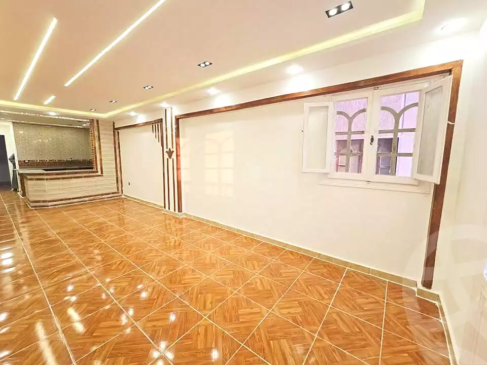 https://aqarmap.com.eg/ar/listing/7143704-for-sale-alexandria-al-agamy-shataa-el-nakheel
