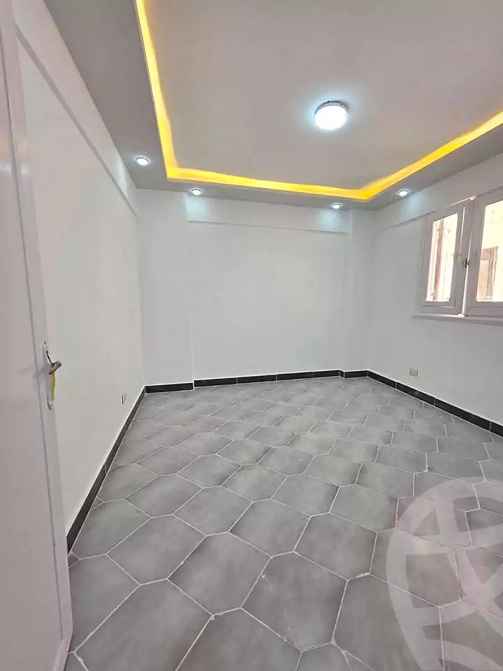 https://aqarmap.com.eg/ar/listing/7143715-for-sale-alexandria-al-agamy-shataa-el-nakheel