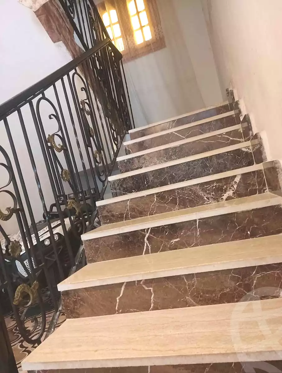 https://aqarmap.com.eg/ar/listing/7143858-for-sale-alexandria-al-agamy-lbytsh-el-lewaa-hasan-anas-st