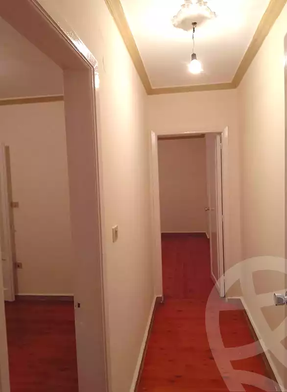 https://aqarmap.com.eg/ar/listing/7143884-for-rent-alexandria-ganaklis
