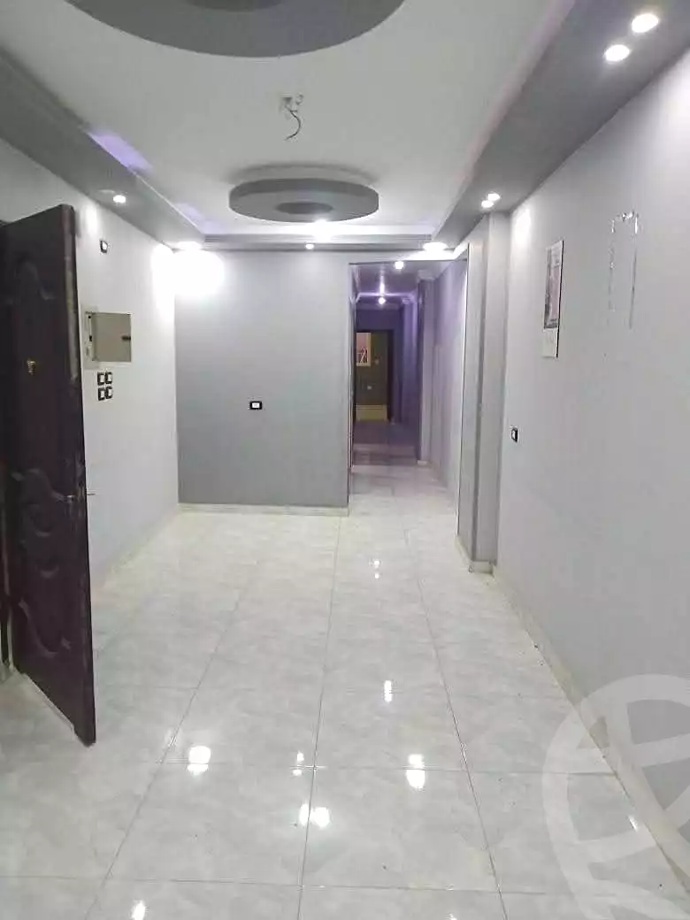 https://aqarmap.com.eg/ar/listing/7143920-for-rent-cairo-helwan-hadayek-helwan-nile-corniche-st