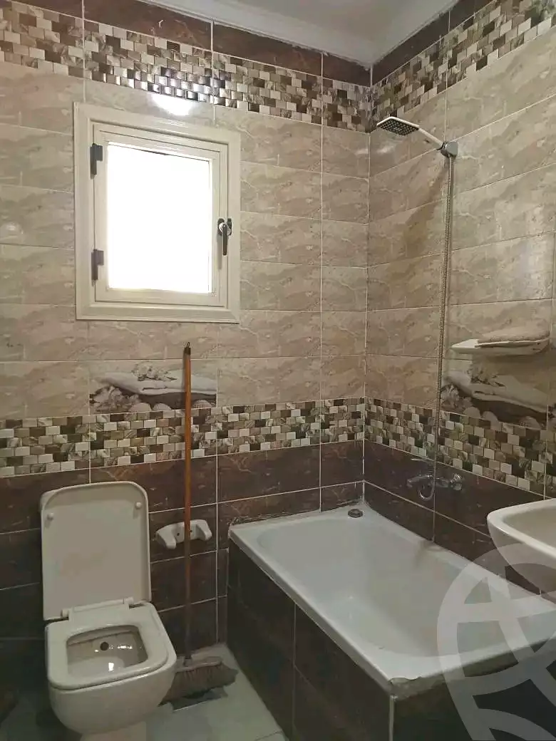 https://aqarmap.com.eg/en/listing/7143997-for-sale-alexandria-el-mandara-alex-el-mandara-bahri-sidi-kamal-st