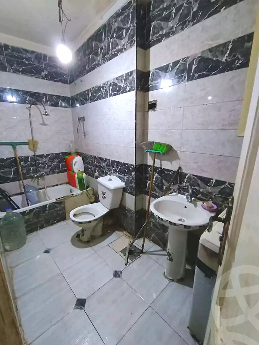 https://aqarmap.com.eg/ar/listing/7144090-for-sale-alexandria-sydy-bshr-shr-mlk-hfny