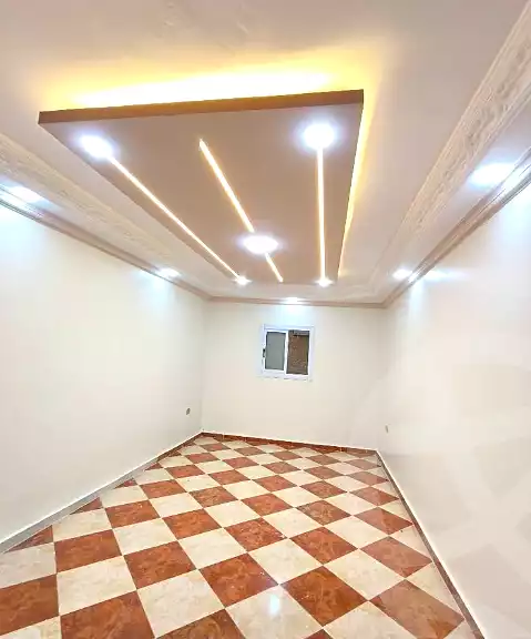 https://aqarmap.com.eg/en/listing/7144111-for-sale-alexandria-bw-qyr-street-25