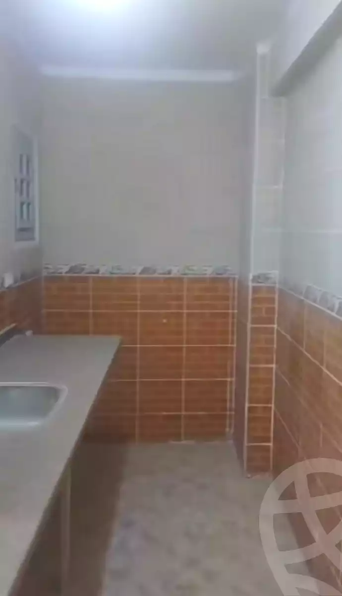 https://aqarmap.com.eg/ar/listing/7144134-for-rent-alexandria-new-miami-eskot