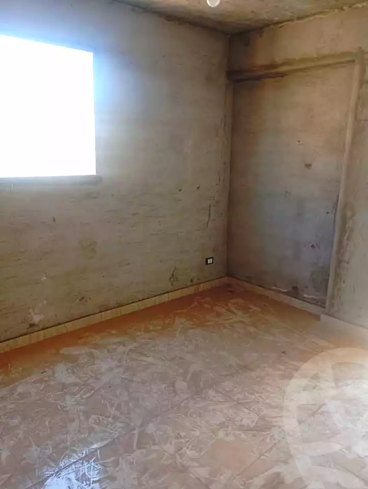 https://aqarmap.com.eg/ar/listing/7144389-for-sale-alexandria-bw-qyr-street-10