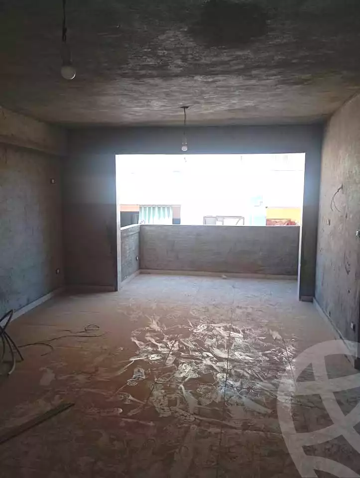 https://aqarmap.com.eg/ar/listing/7144389-for-sale-alexandria-bw-qyr-street-10