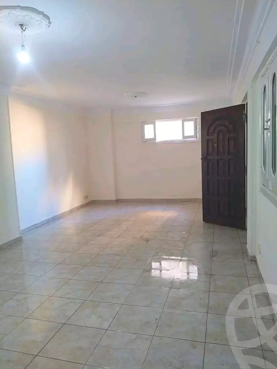 https://aqarmap.com.eg/ar/listing/7144583-for-rent-alexandria-sydy-bshr-sydy-bshr-bhry-shr-mhmwd-l-yswy