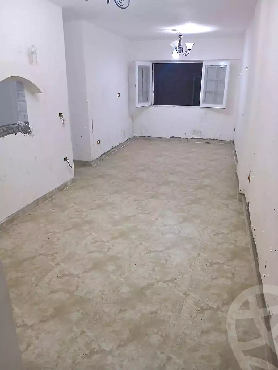 https://aqarmap.com.eg/en/listing/7144702-for-sale-alexandria-al-agamy-el-hanouvel-abo-bakr-el-sedeek-st