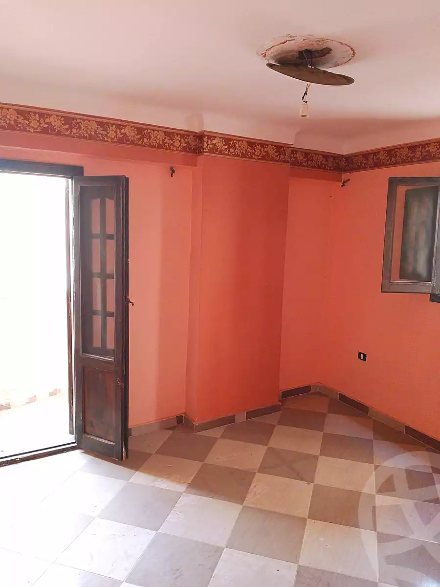 https://aqarmap.com.eg/ar/listing/7144814-for-sale-alexandria-new-miami-street-10