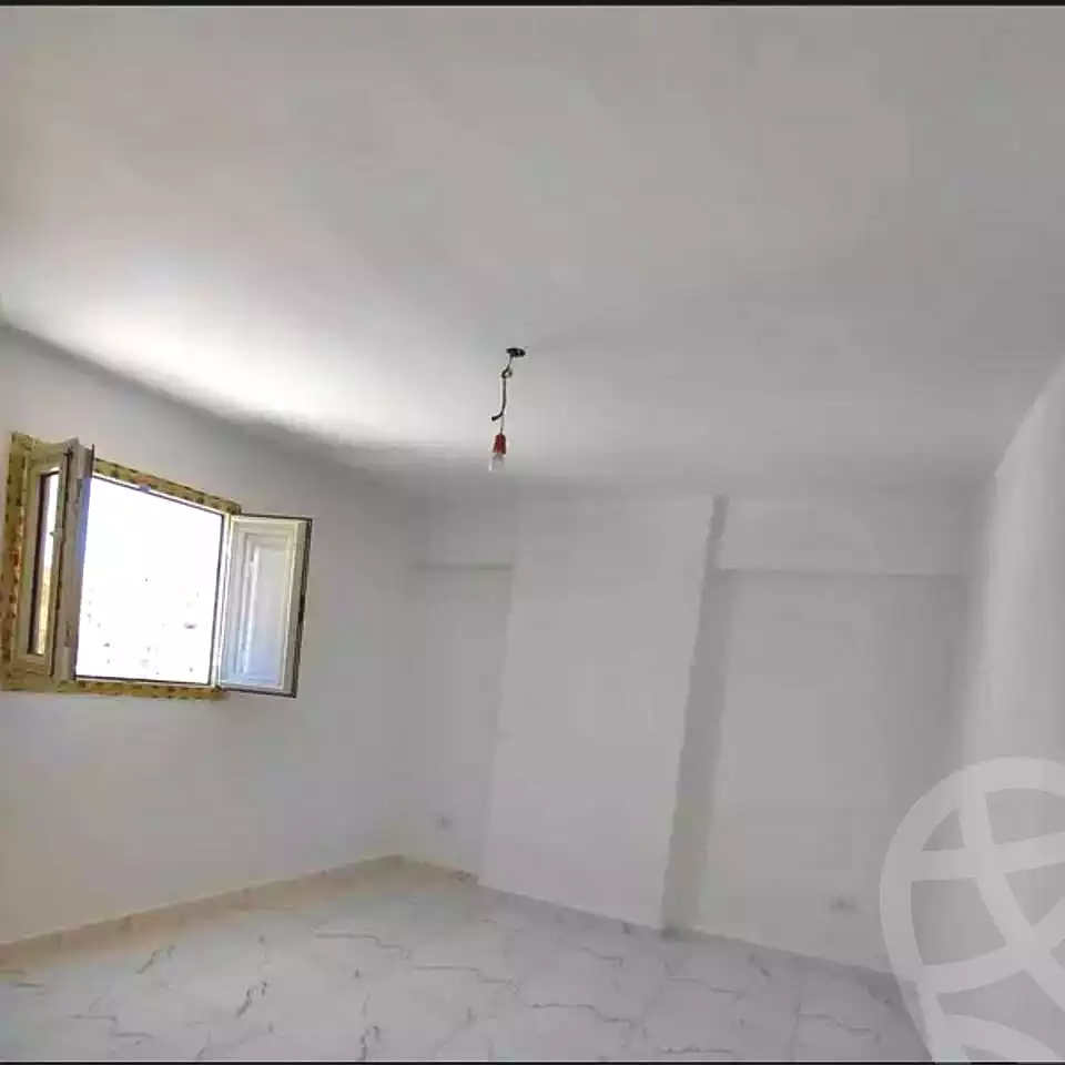 https://aqarmap.com.eg/en/listing/7144926-for-sale-alexandria-el-mandara-shr-30