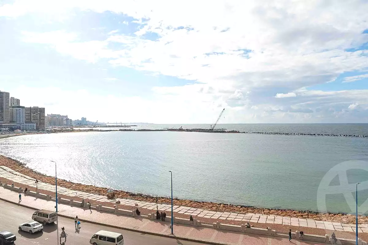 https://aqarmap.com.eg/ar/listing/7145109-for-sale-alexandria-sydy-bshr-tryq-ljysh