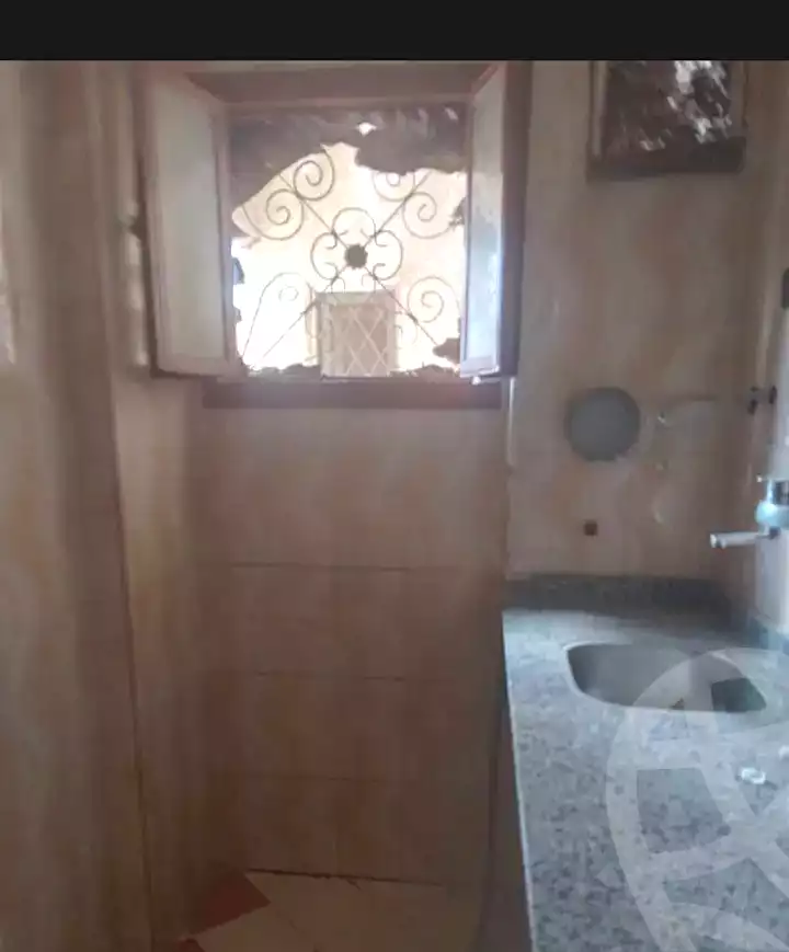 https://aqarmap.com.eg/ar/listing/7145108-for-sale-alexandria-al-agamy-el-hanouvel