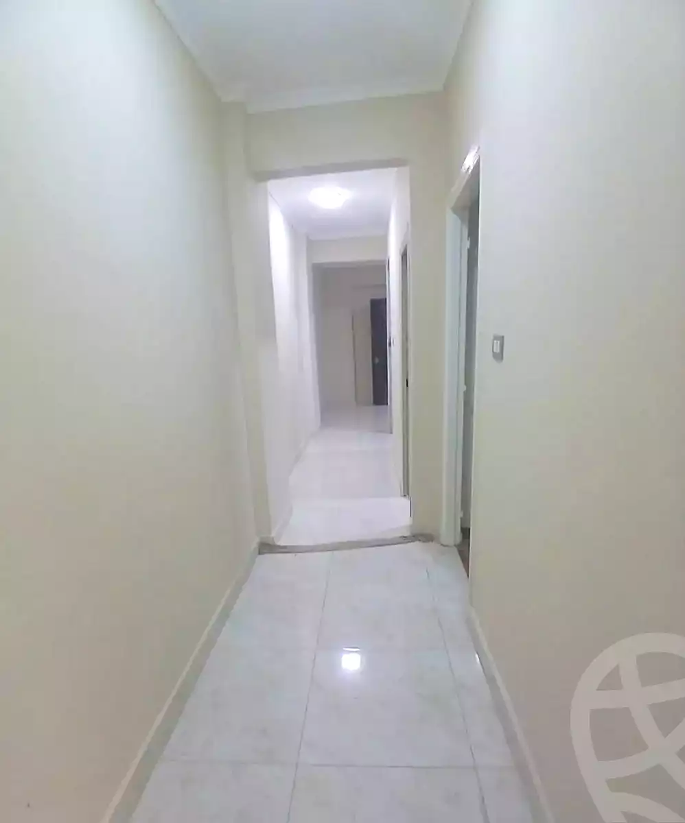 https://aqarmap.com.eg/ar/listing/7145095-for-sale-alexandria-el-asafra