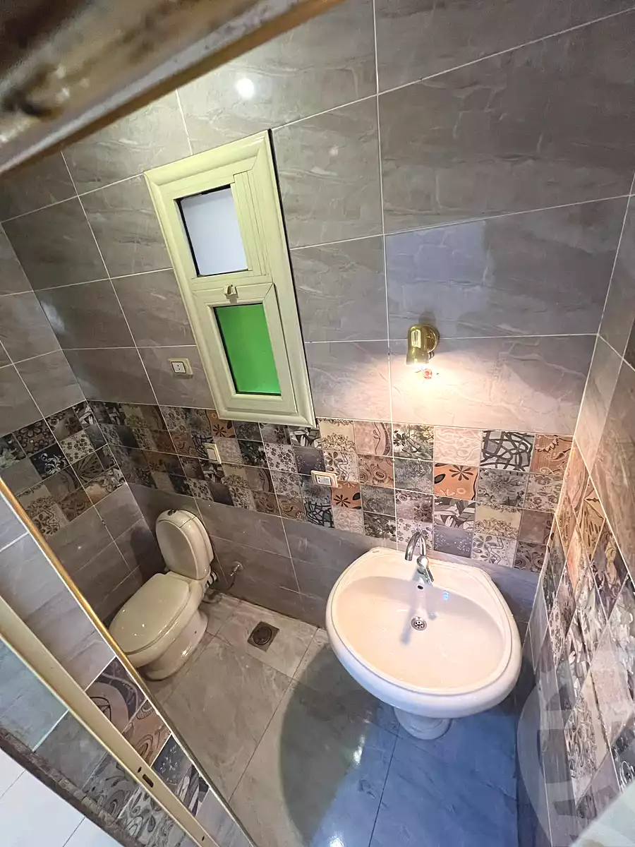 https://aqarmap.com.eg/ar/listing/7145547-for-sale-cairo-el-sheikh-zayed-city-el-hay-elasher-street-100