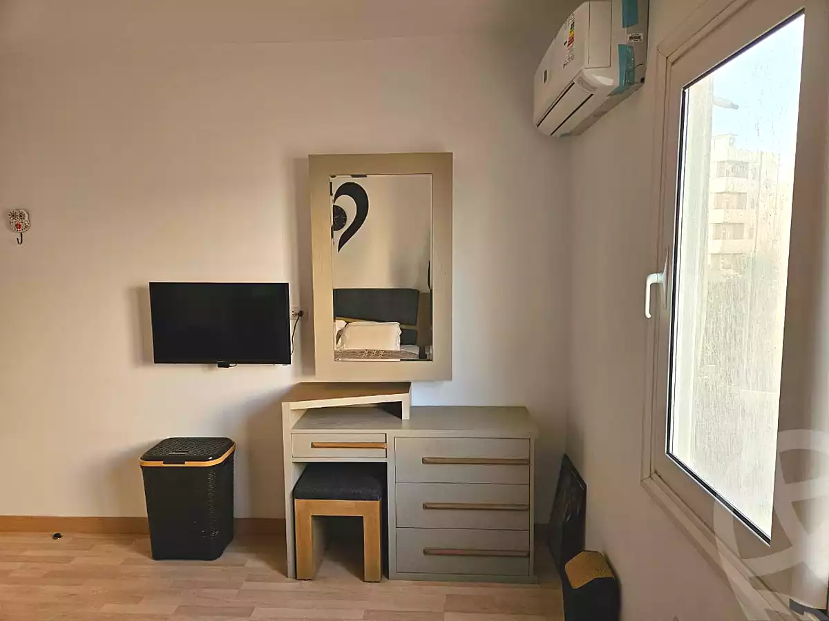 https://aqarmap.com.eg/en/listing/7145572-for-sale-cairo-el-sheikh-zayed-city-el-hay-elthamen-area-1