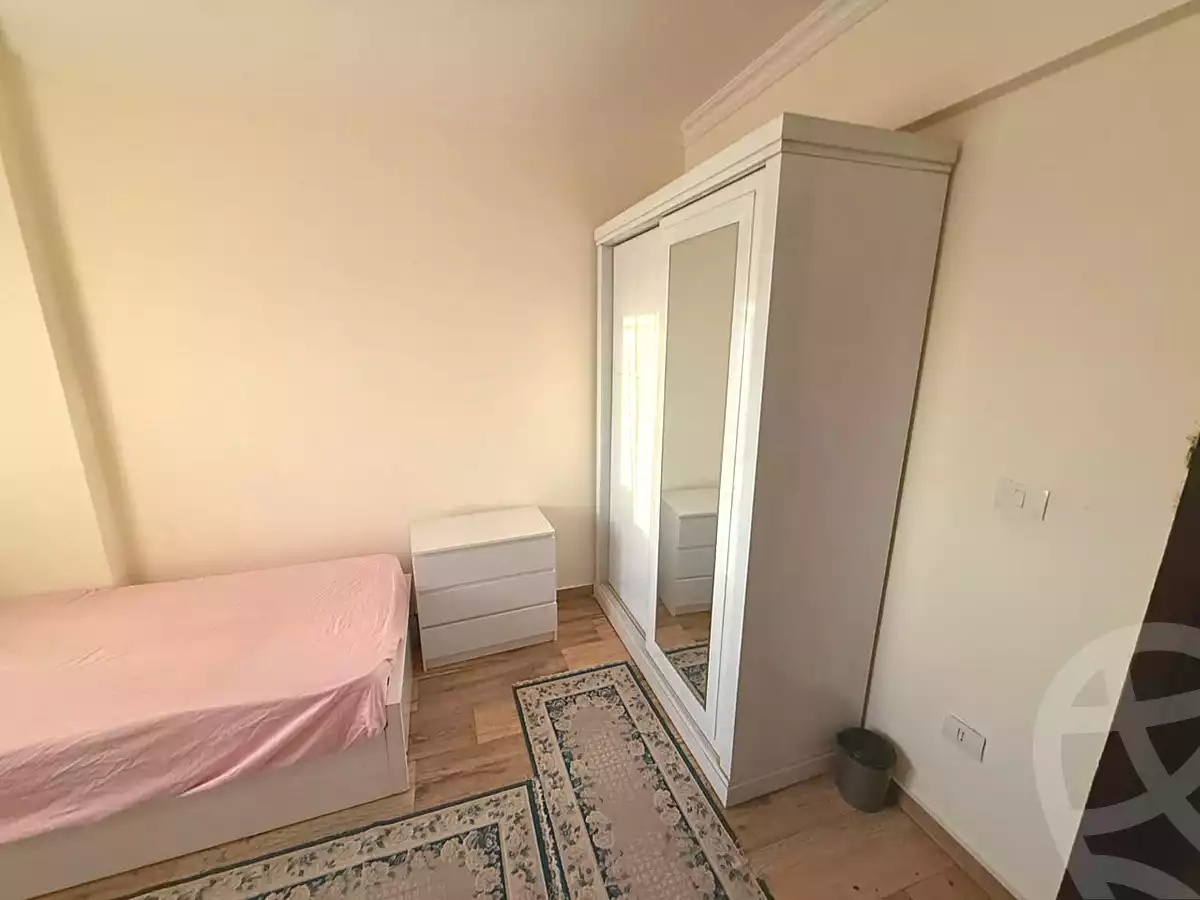 https://aqarmap.com.eg/en/listing/7145829-for-rent-cairo-el-sheikh-zayed-city-compounds-jn-zyd