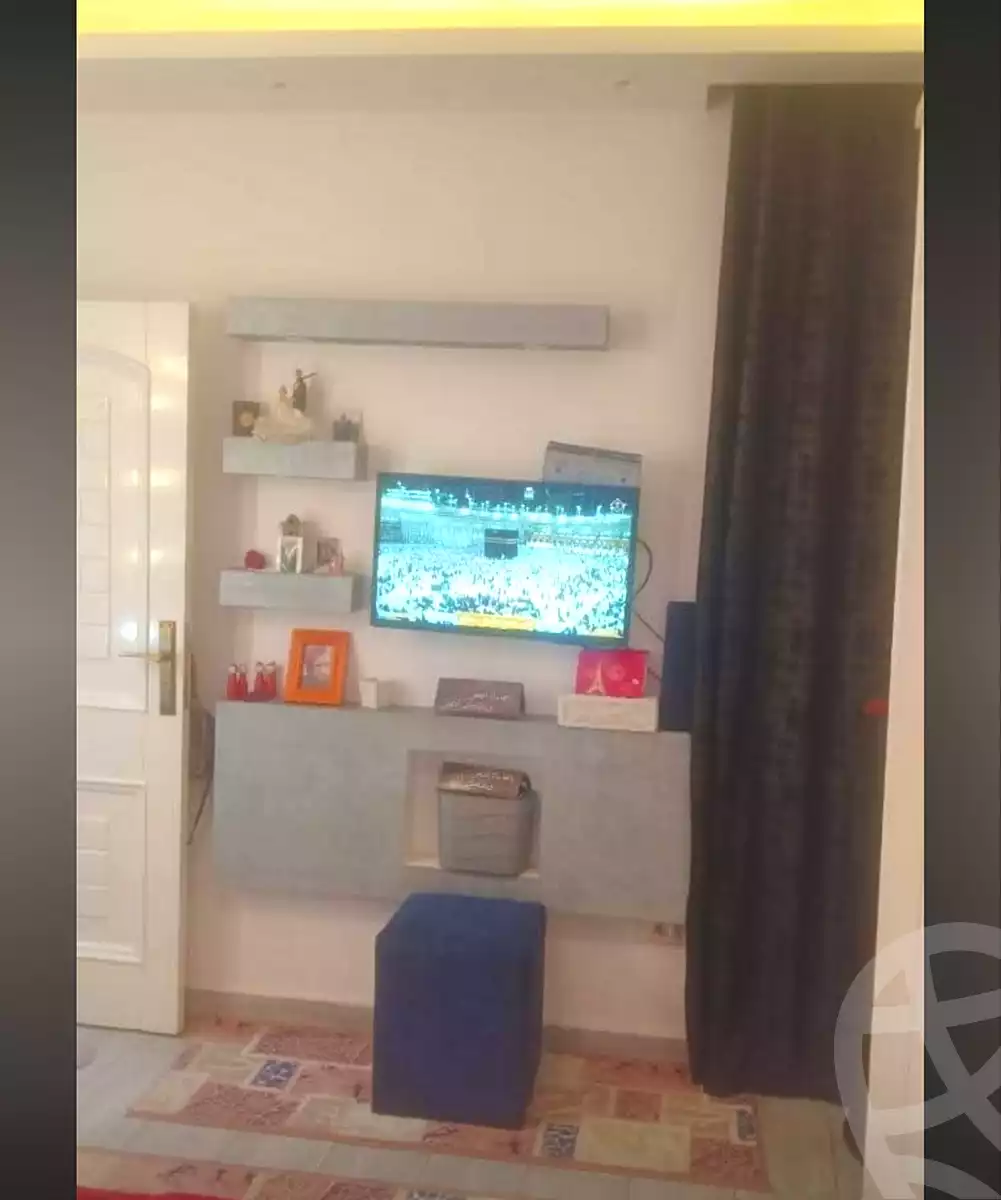 https://aqarmap.com.eg/en/listing/7146047-for-sale-cairo-ain-shams-jsr-lswys
