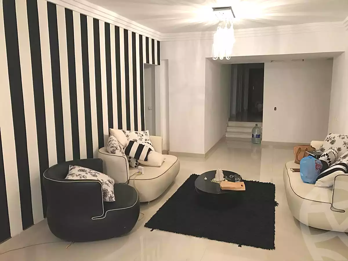https://aqarmap.com.eg/ar/listing/7146147-for-sale-cairo-new-cairo-el-narges-el-narges-omarat-gamal-kamel-st