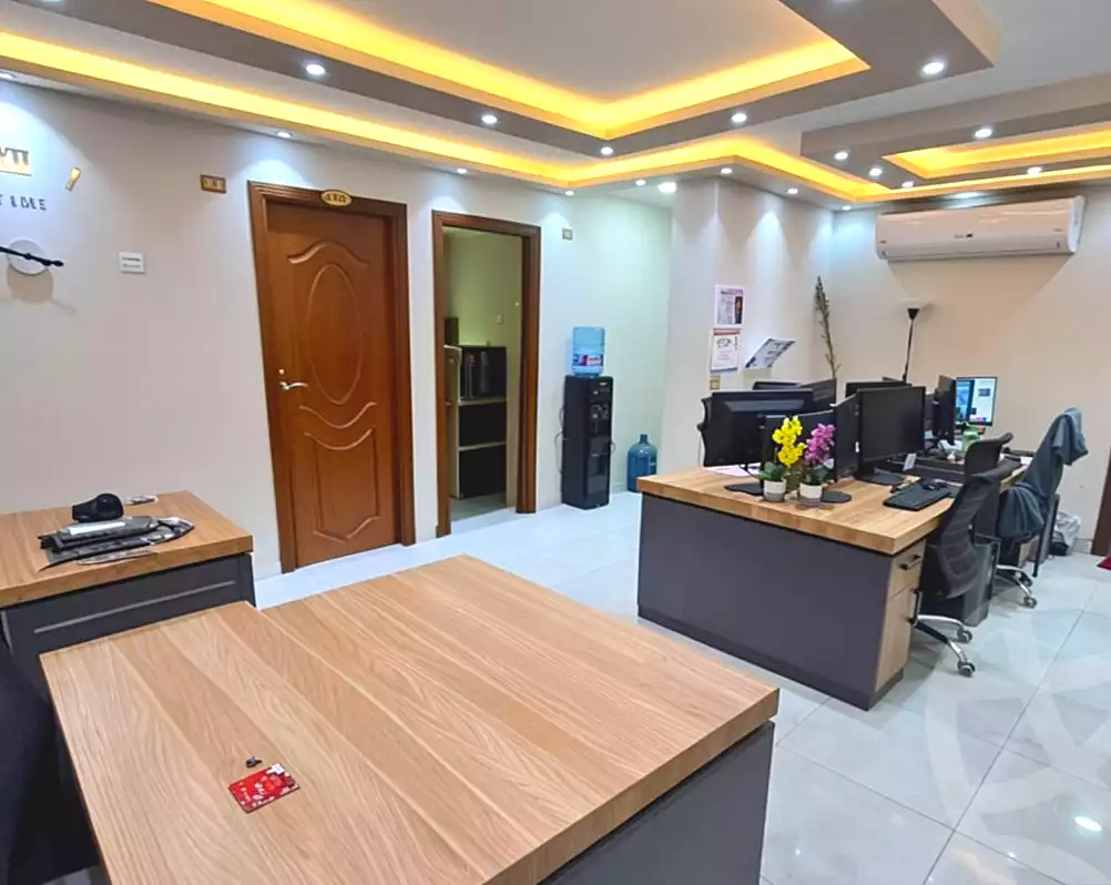 https://aqarmap.com.eg/ar/listing/7146319-for-sale-alexandria-moharram-bey-grin-st