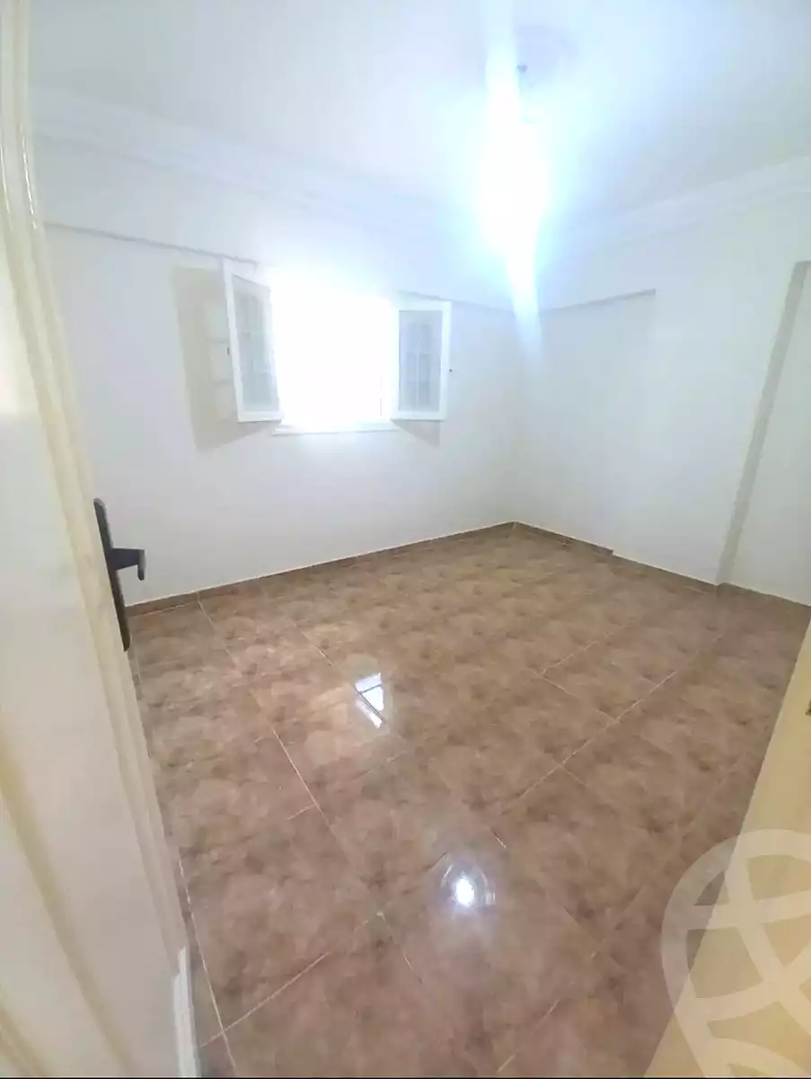 https://aqarmap.com.eg/ar/listing/7146499-for-sale-alexandria-sydy-bshr-sydy-bshr-bhry