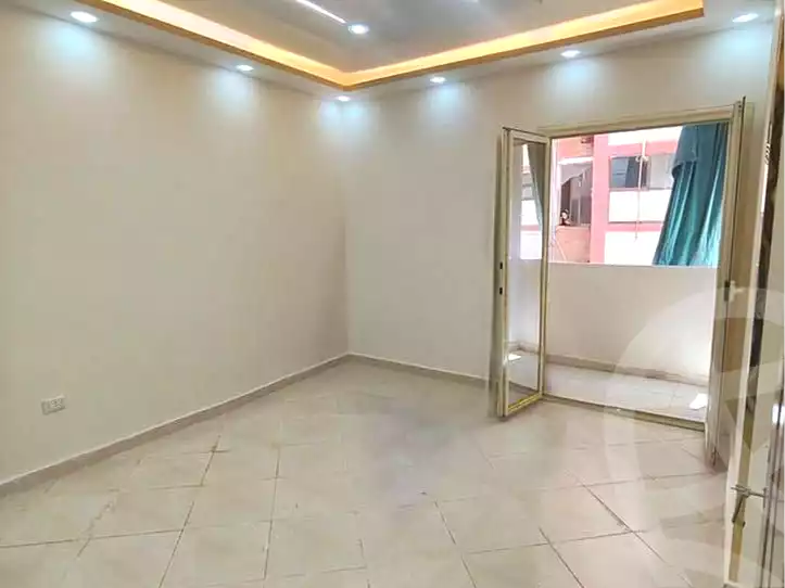 https://aqarmap.com.eg/ar/listing/7142740-for-sale-alexandria-el-asafra-l-sfr-bhry