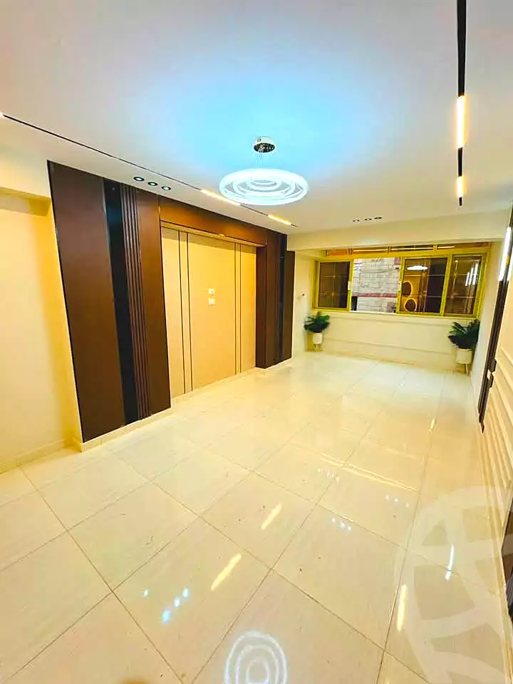 https://aqarmap.com.eg/ar/listing/7146701-for-sale-cairo-el-haram-el-lebeny-el-magzar-el-aly-st