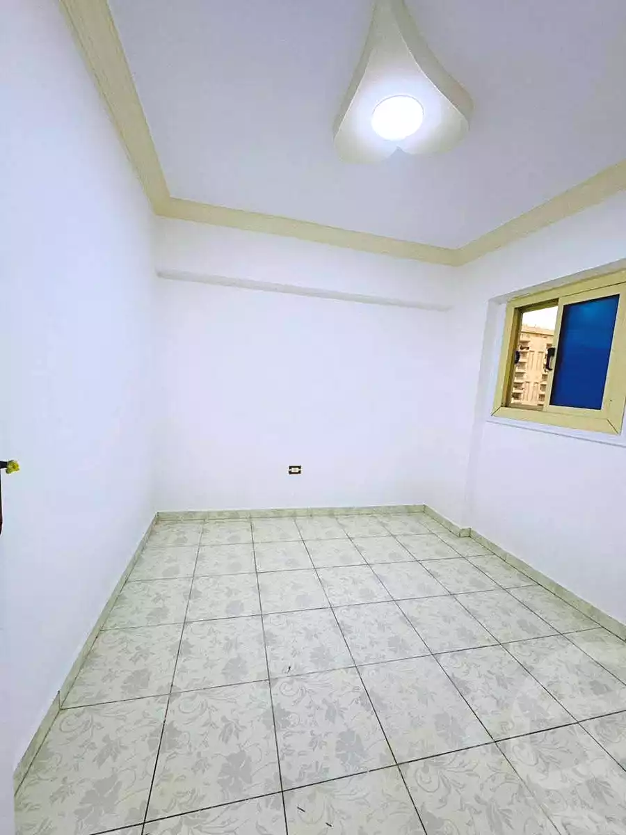 https://aqarmap.com.eg/en/listing/7146787-for-sale-alexandria-al-agamy-el-kilo-21
