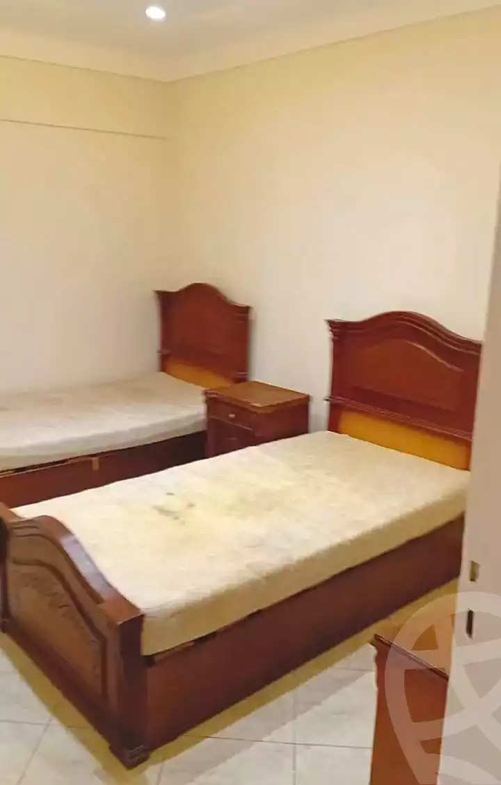 https://aqarmap.com.eg/en/listing/7146804-for-sale-alexandria-el-asafra-l-sfr-bhry-edrees-st