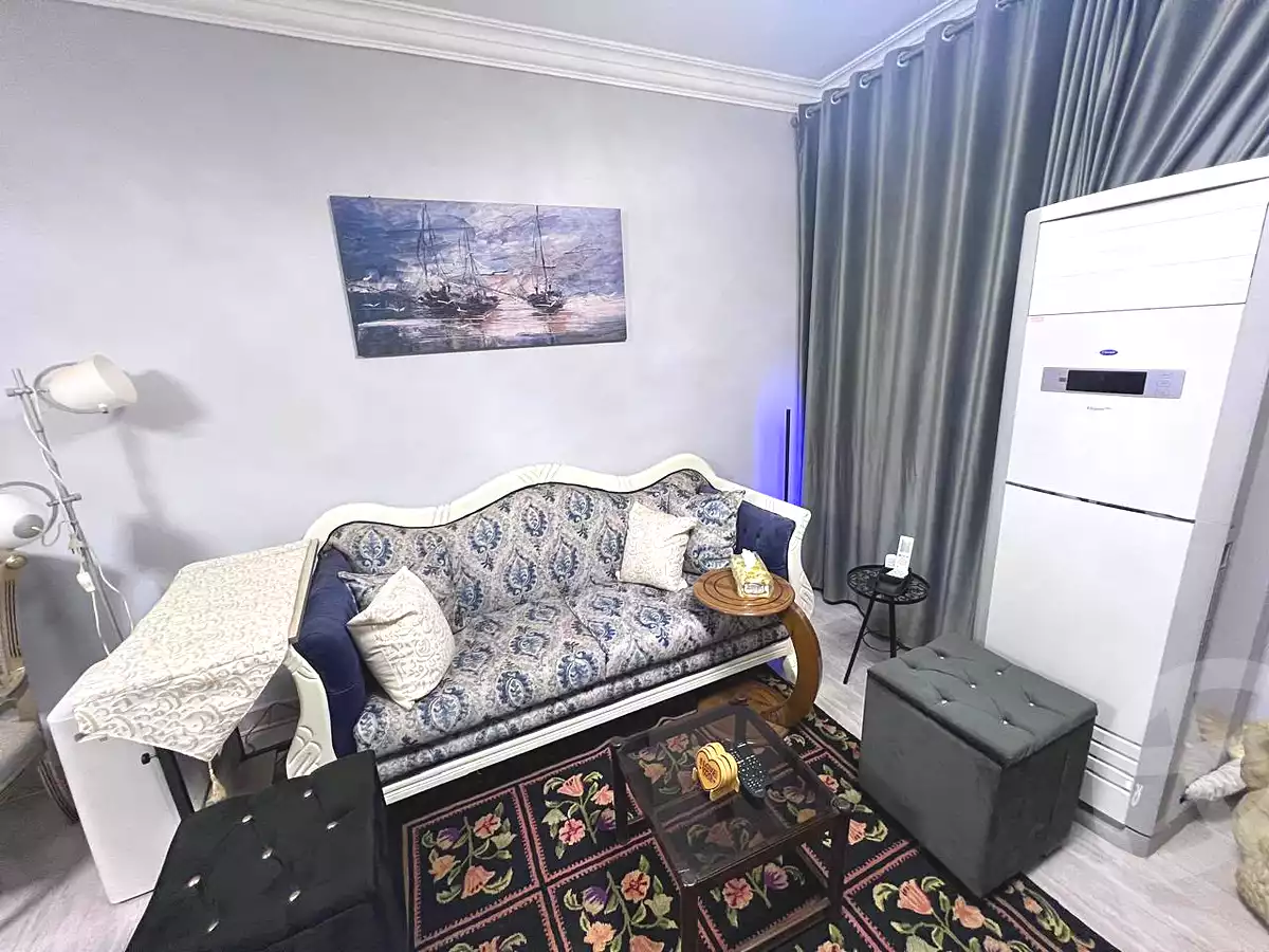 https://aqarmap.com.eg/en/listing/7146973-for-rent-cairo-6th-of-october-compounds-jn-ktwbr