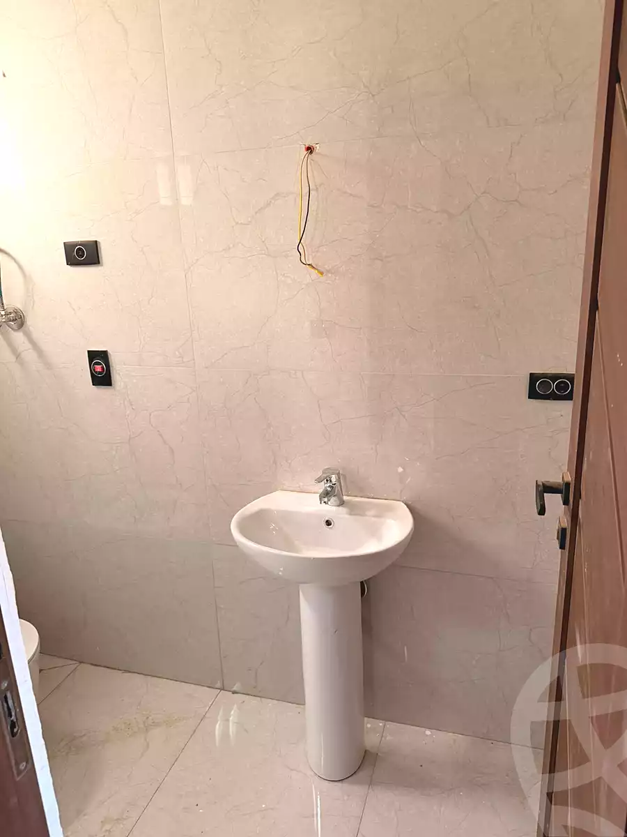 https://aqarmap.com.eg/en/listing/7147006-for-rent-cairo-el-sheikh-zayed-city-el-hay-elsabeaa-lhy-lsb