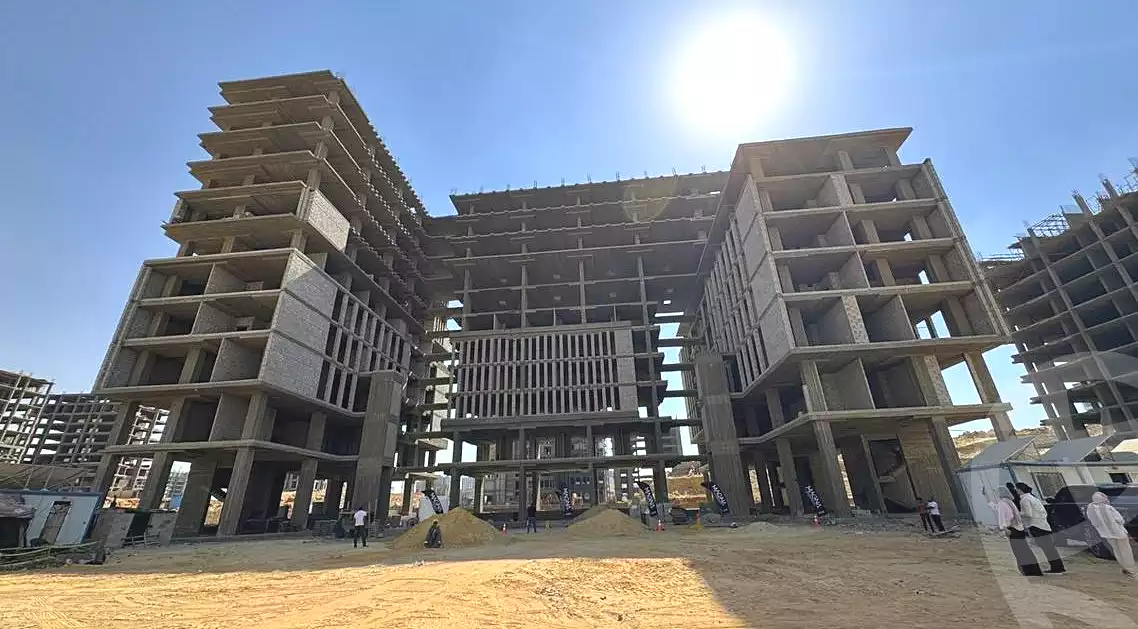 https://aqarmap.com.eg/ar/listing/7147010-for-sale-cairo-new-administrative-capital-ldwn-twn-cubes-mall-magna-development