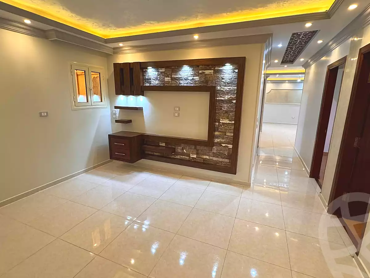 https://aqarmap.com.eg/ar/listing/7147234-for-rent-cairo-el-sheikh-zayed-city-el-hay-elsades-ashaer
