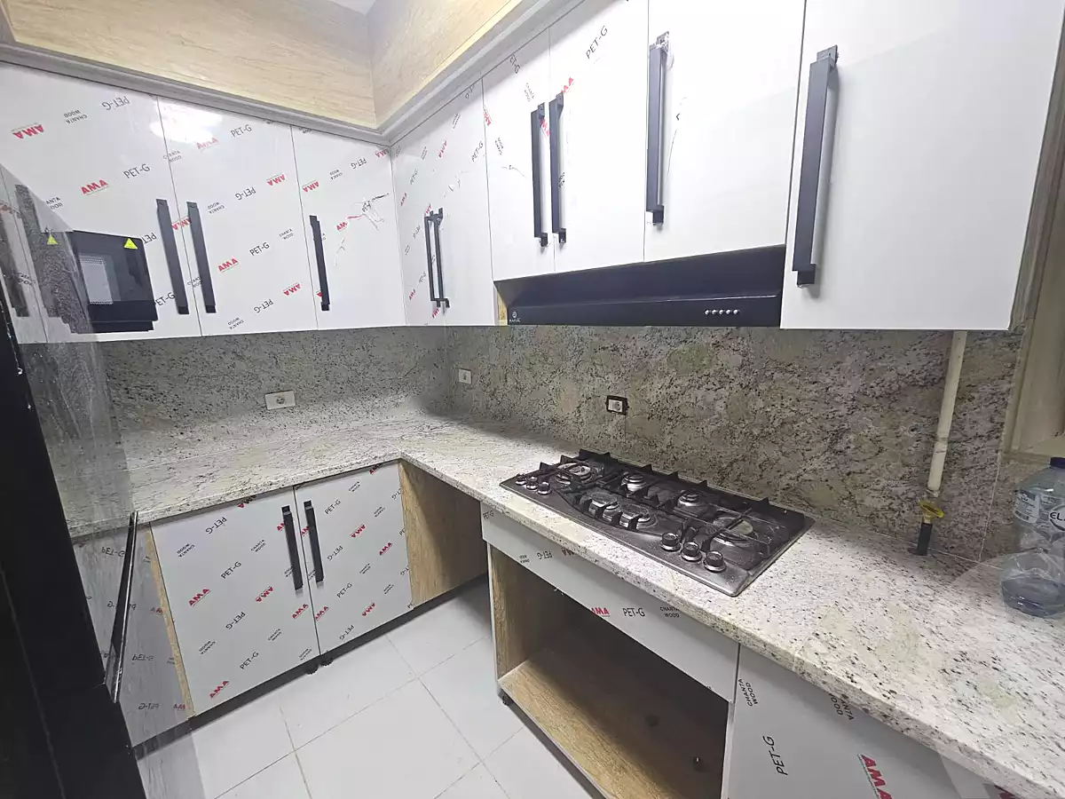 https://aqarmap.com.eg/ar/listing/7147250-for-rent-cairo-6th-of-october-compounds-jn-ktwbr