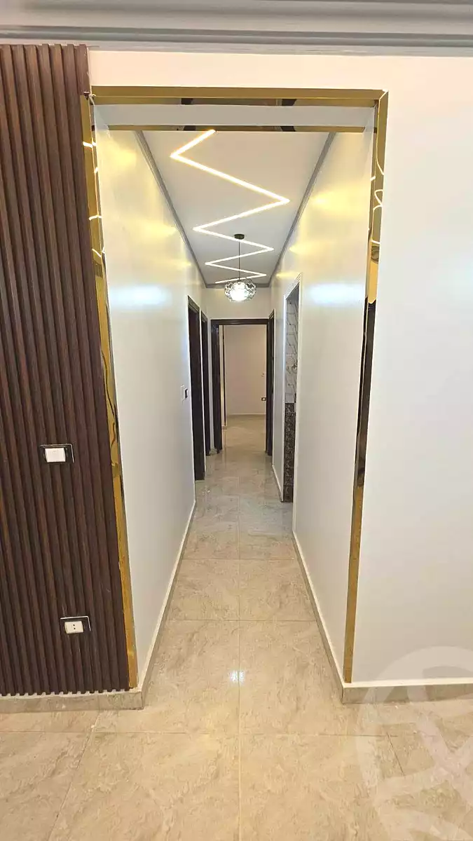 https://aqarmap.com.eg/ar/listing/7145215-for-sale-cairo-ain-shams-ahmed-esmat-st
