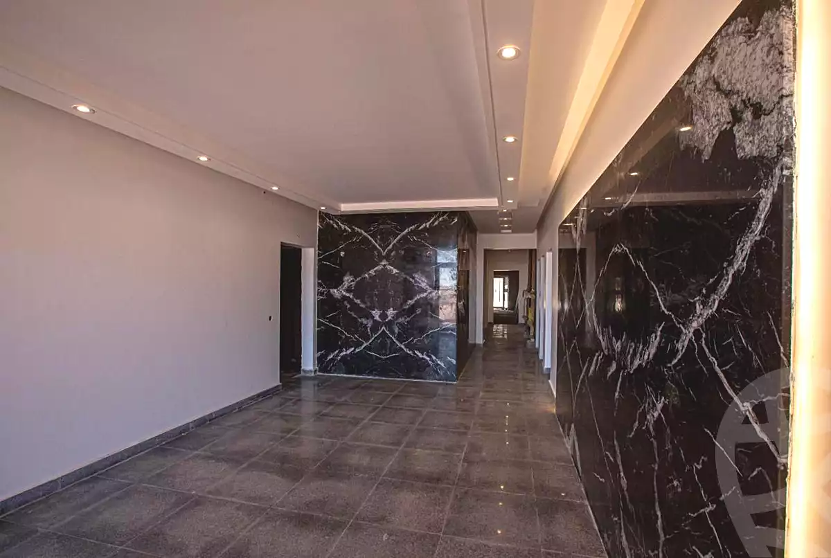 https://aqarmap.com.eg/ar/listing/7147338-for-sale-cairo-new-administrative-capital-r7-bwrdwwk