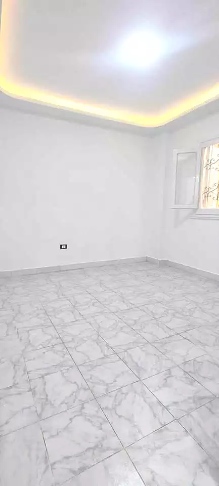 https://aqarmap.com.eg/ar/listing/7147377-for-sale-alexandria-al-agamy-shataa-el-nakheel