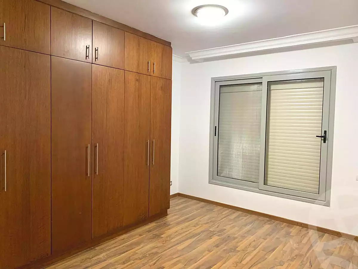 https://aqarmap.com.eg/ar/listing/7147631-for-rent-cairo-6th-of-october-compounds-palm-parks