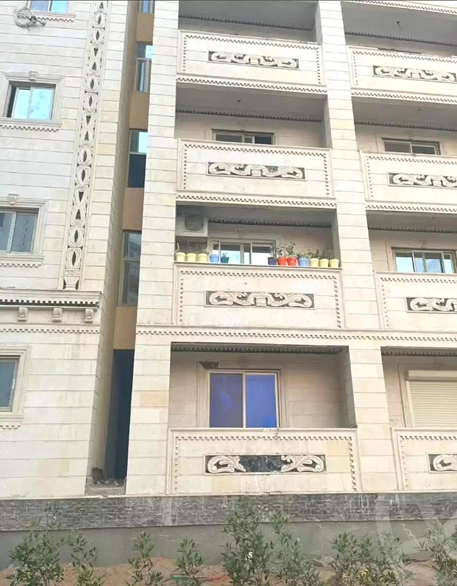 https://aqarmap.com.eg/ar/listing/7147698-for-sale-cairo-badr-city-compounds