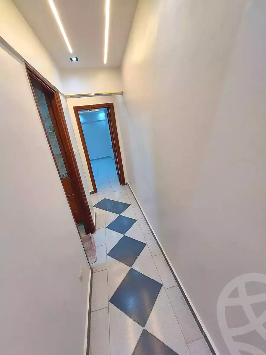 https://aqarmap.com.eg/en/listing/7147709-for-sale-alexandria-sydy-bshr-sydy-bshr-bhry-shr-mhmwd-l-yswy