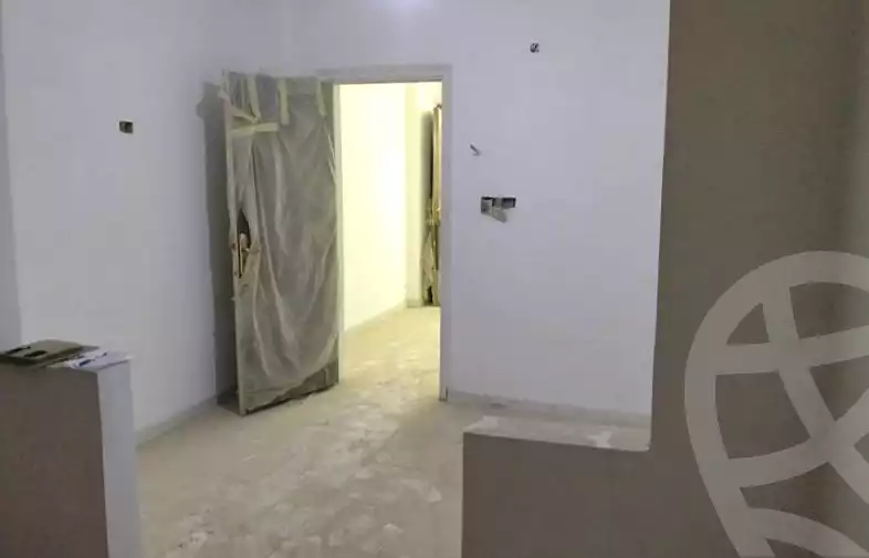 https://aqarmap.com.eg/ar/listing/7147821-for-rent-cairo-ain-shams-yn-shms-lgrby