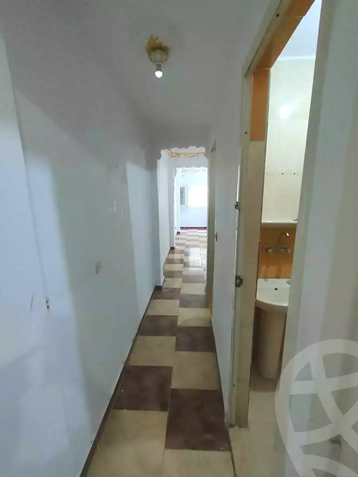 https://aqarmap.com.eg/ar/listing/7147910-for-sale-alexandria-lsywf-el-falki