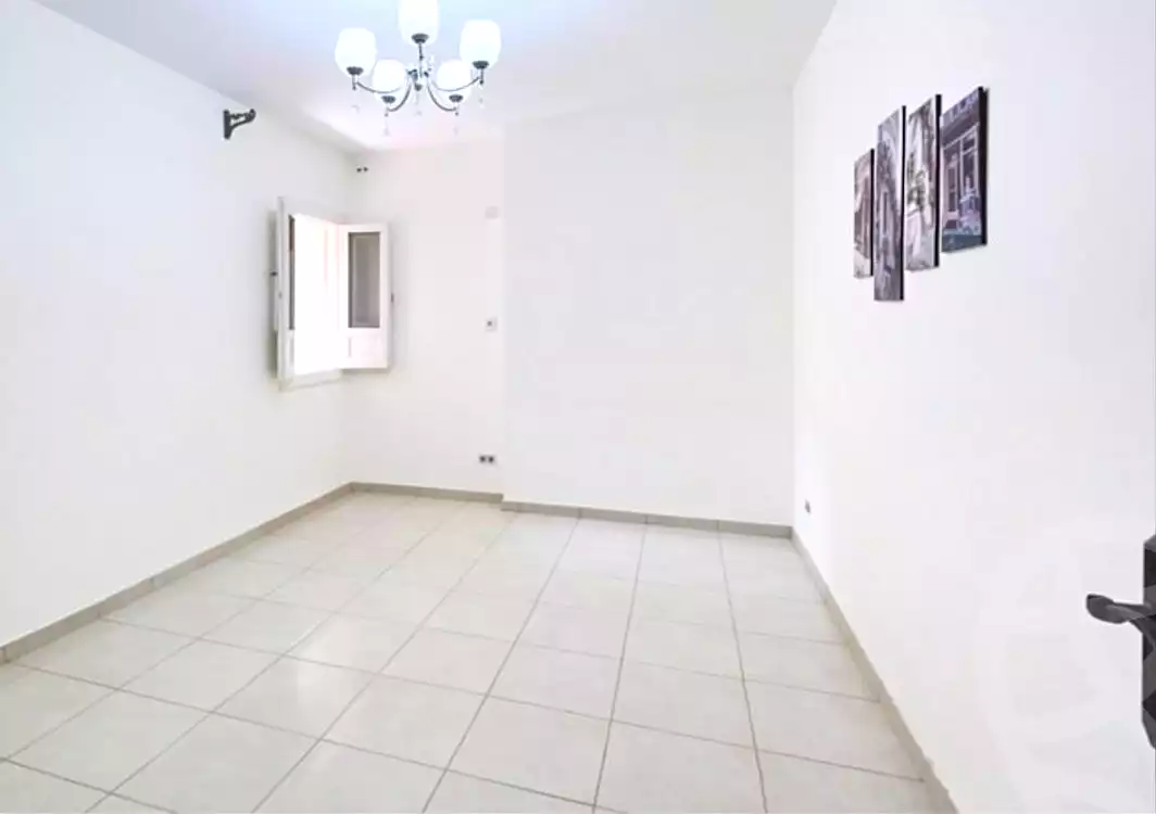 https://aqarmap.com.eg/ar/listing/7147914-for-sale-alexandria-camp-cesar-famous-st