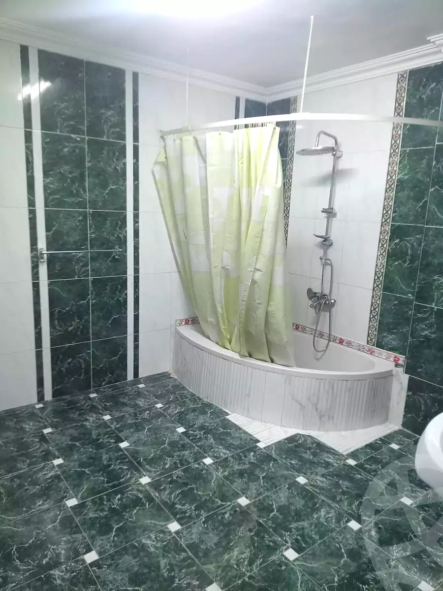 https://aqarmap.com.eg/ar/listing/7147953-for-rent-qalyubia-el-khsos-izbat-el-nakhl-el-farid-st