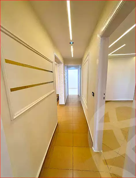 https://aqarmap.com.eg/ar/listing/7148125-for-sale-alexandria-miami-el-gaish-rd-st
