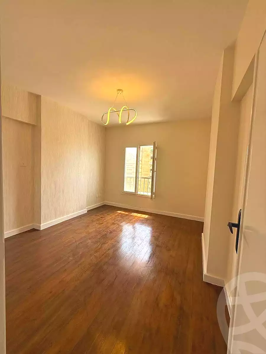 https://aqarmap.com.eg/ar/listing/7148139-for-sale-alexandria-el-montazah-sheraton-towers